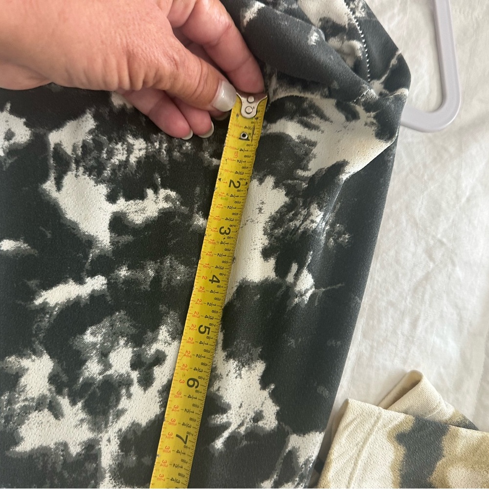 Spell Leila Feather RARE HTF early Spell Black and Tan Striped Leggings AUS 8=4 - Picture 16 of 17